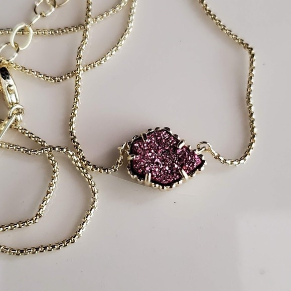 Kendra Scott Tess Gold Plated Pendant Necklace Berry Pink Drusy Sparkle Jewelry - Picture 4 of 8
